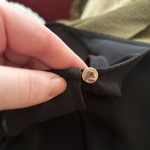 NWT Vince Camuto Women's Black Short Sleeve Blouse - Picture 7 of 10